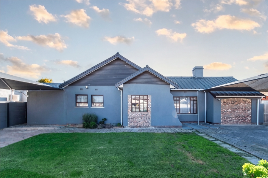5 Bedroom Property for Sale in Bonny Brook Western Cape